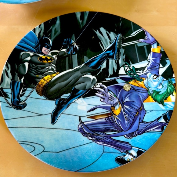 Batman and Joker plate and bowl set. Rare collectible. - Picture 2 of 7